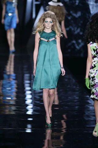 Look 32